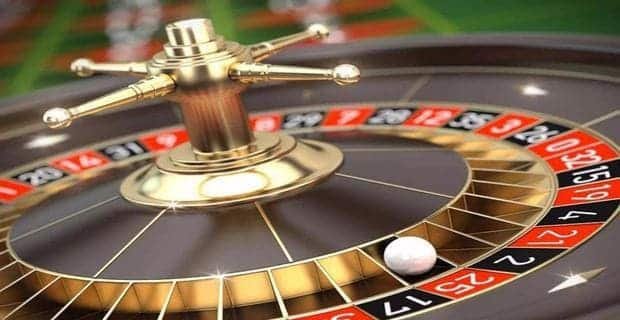 Pengguna akses platform bola808 melalui ponsel berkinerja cepat
